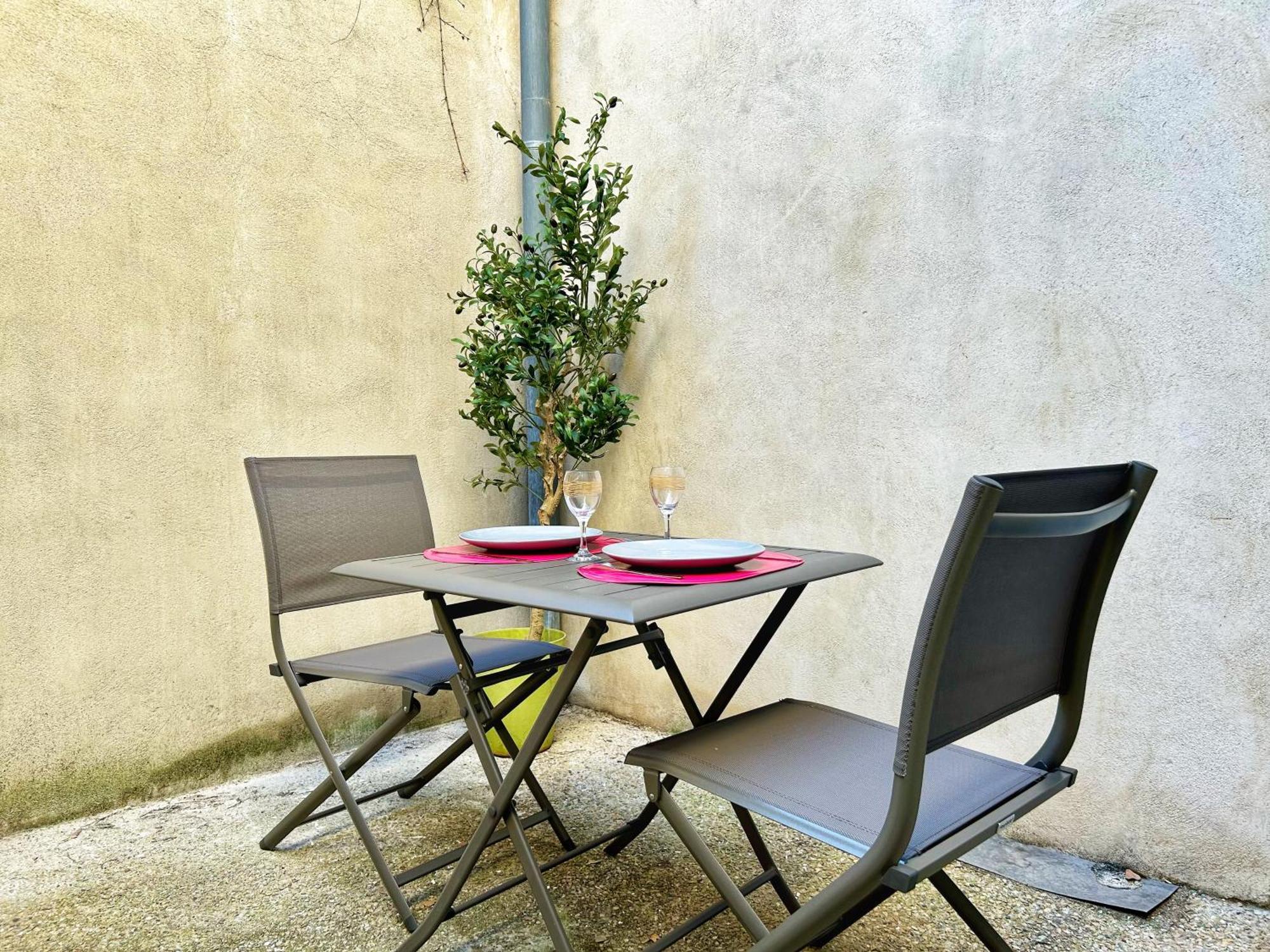 Appartamento Cosy Ocre Arles Esterno foto